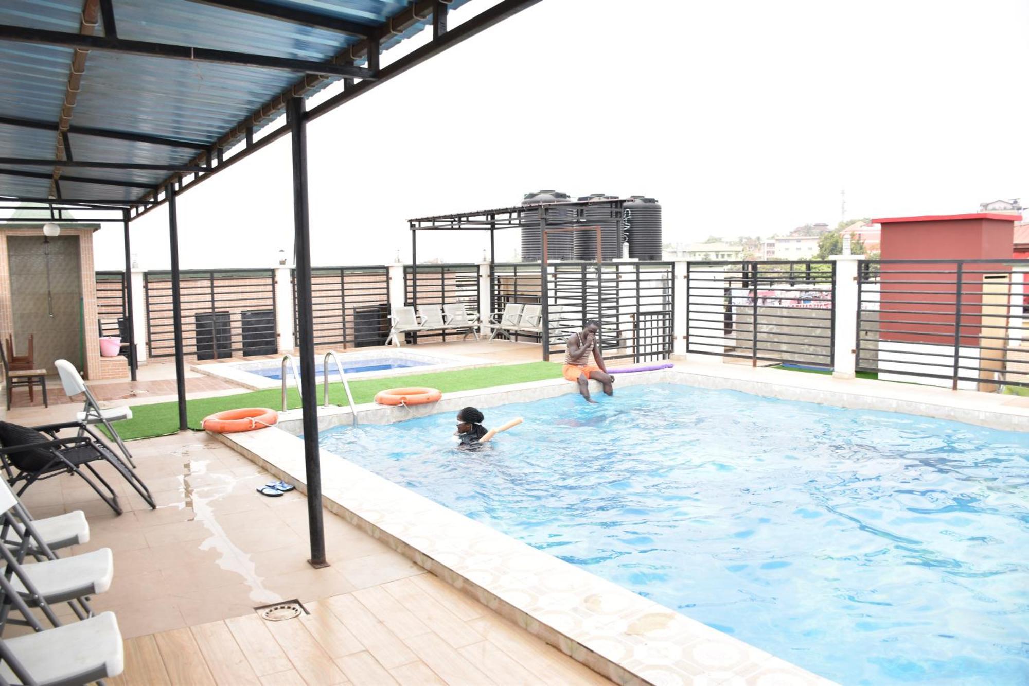 Safyad Hotel Yaoundé Esterno foto