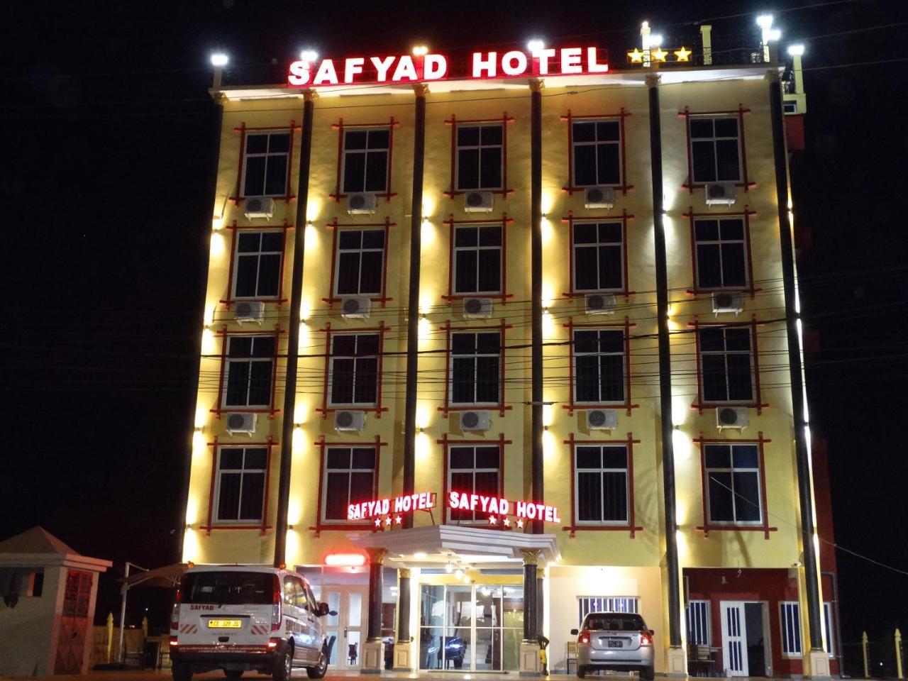 Safyad Hotel Yaoundé Esterno foto